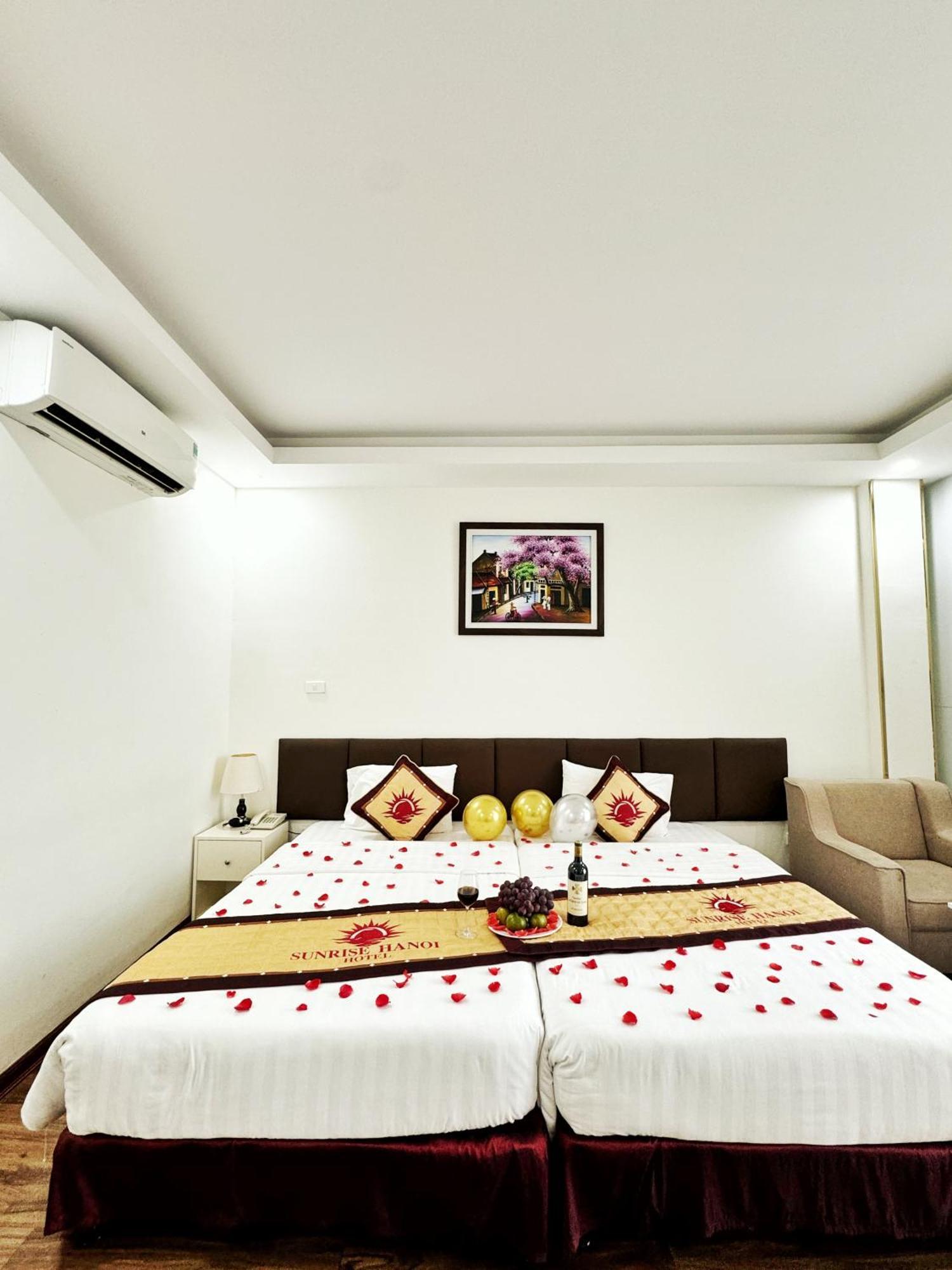 Sunrise Hanoi Hotel Экстерьер фото